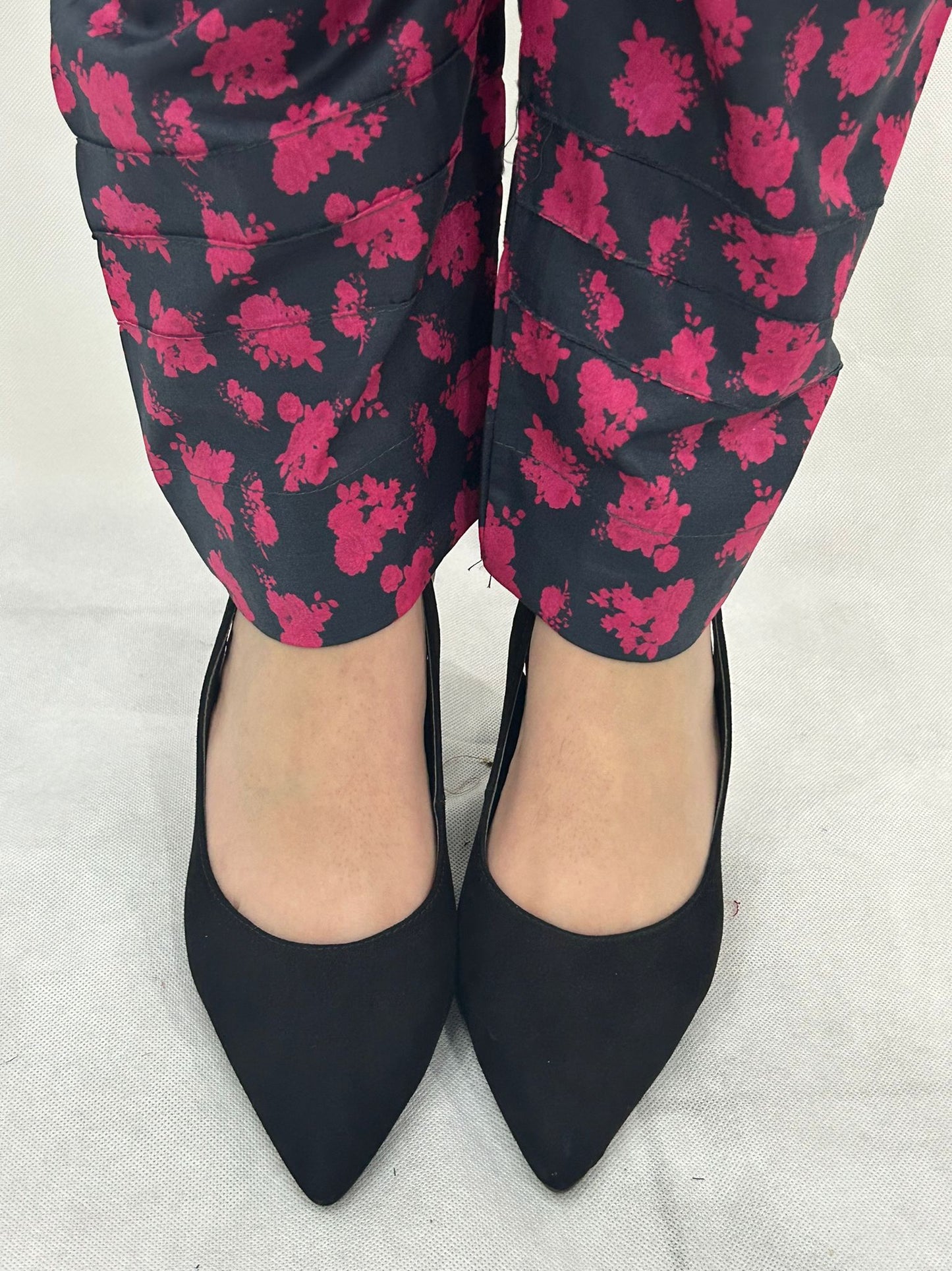 AF1017 3 Piece Black Pink Flower